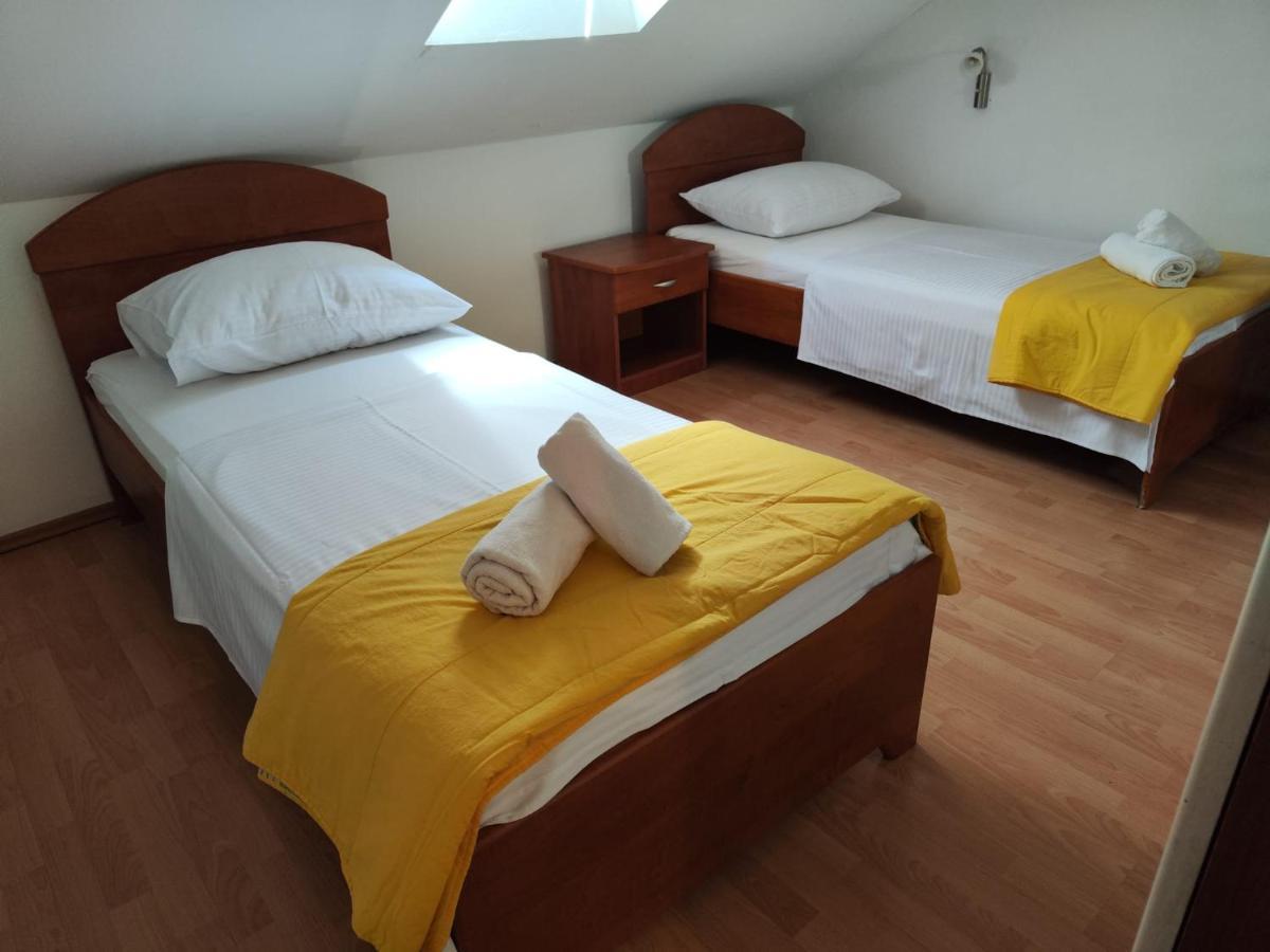 Maja Apartments Τρογκίρ Εξωτερικό φωτογραφία