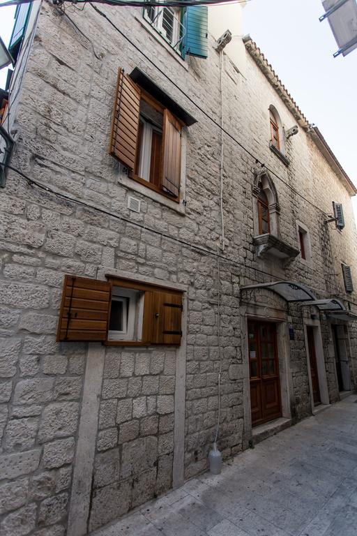 Maja Apartments Τρογκίρ Εξωτερικό φωτογραφία