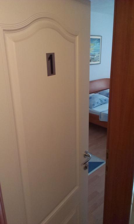 Maja Apartments Τρογκίρ Εξωτερικό φωτογραφία
