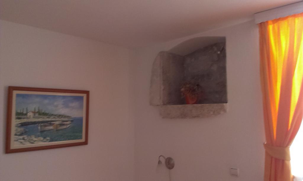 Maja Apartments Τρογκίρ Εξωτερικό φωτογραφία